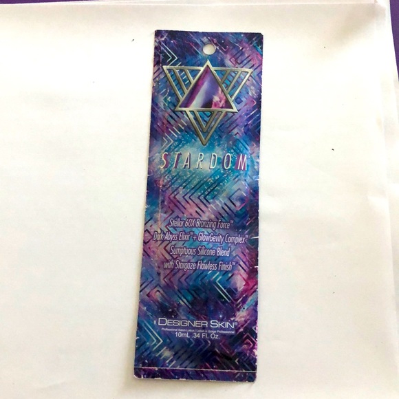 designer skin Other - Tanning lotion sample